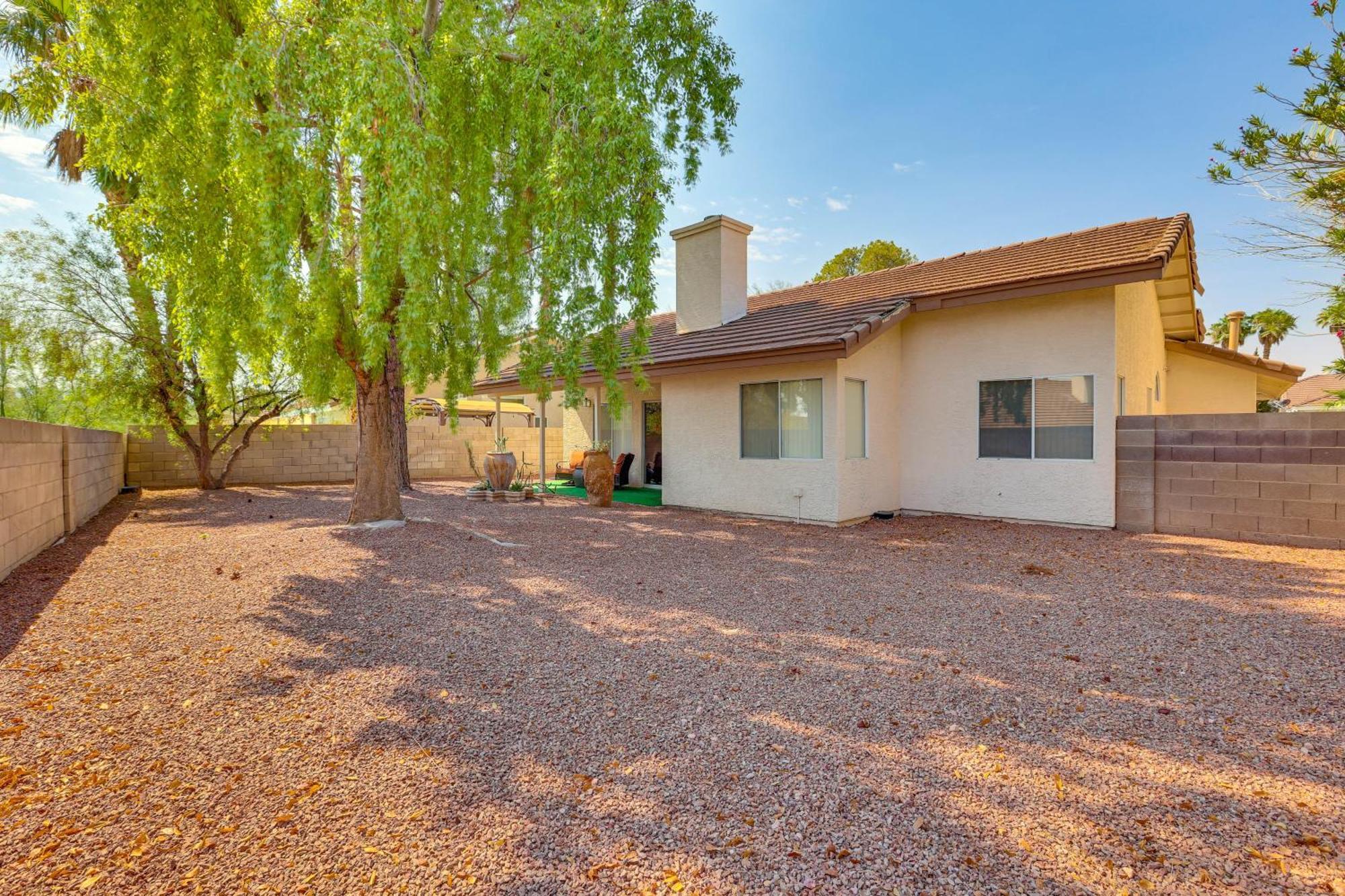 Furnished Patio, Fenced Yard In Valley